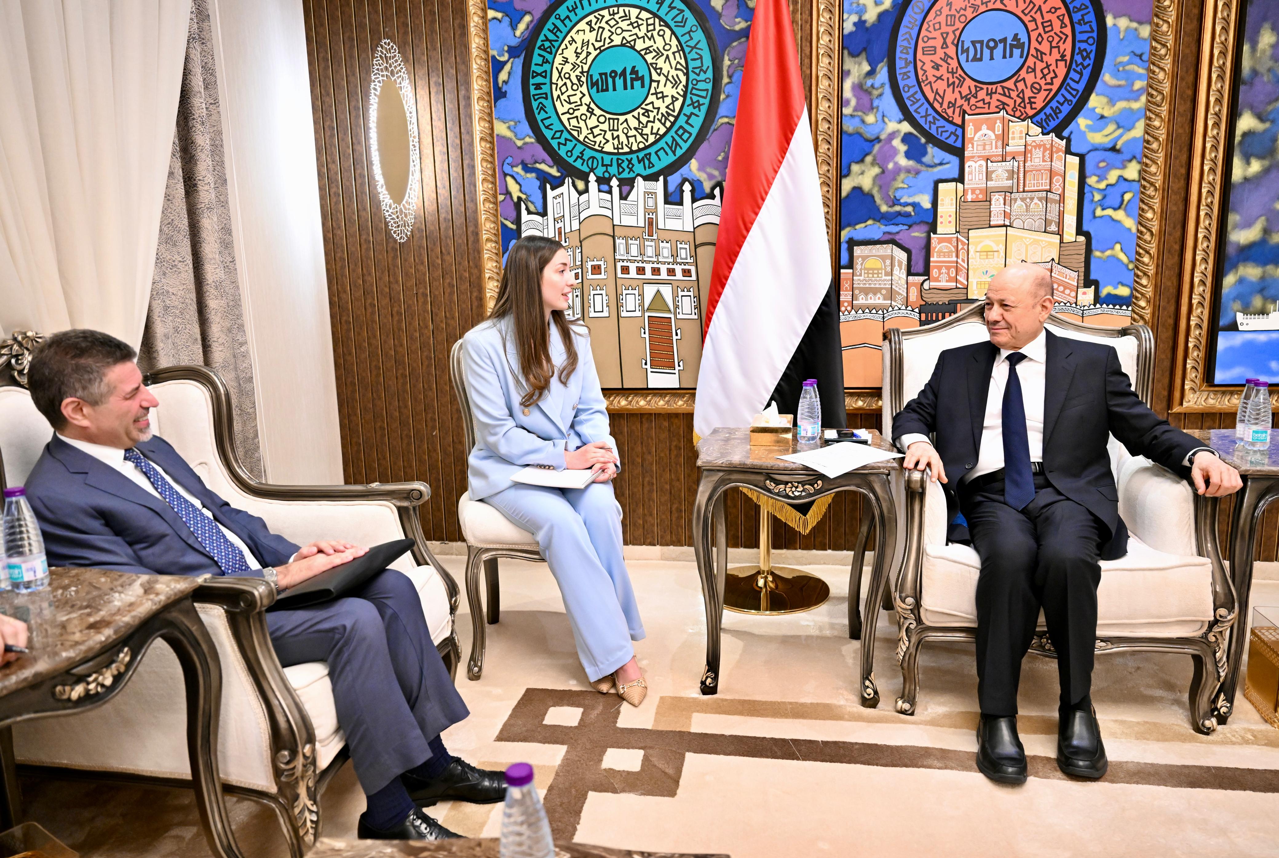 President Al-Alimi Affirms Close Partnership with International Community in Counterterrorism Efforts