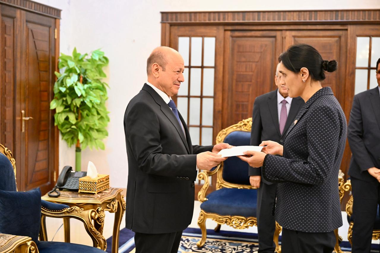 PRESIDENT RECEIVES CREDENTIALS OF THE AMBASSADOR OF THE UNITED KINGDOM ، 01 Nov 2023 