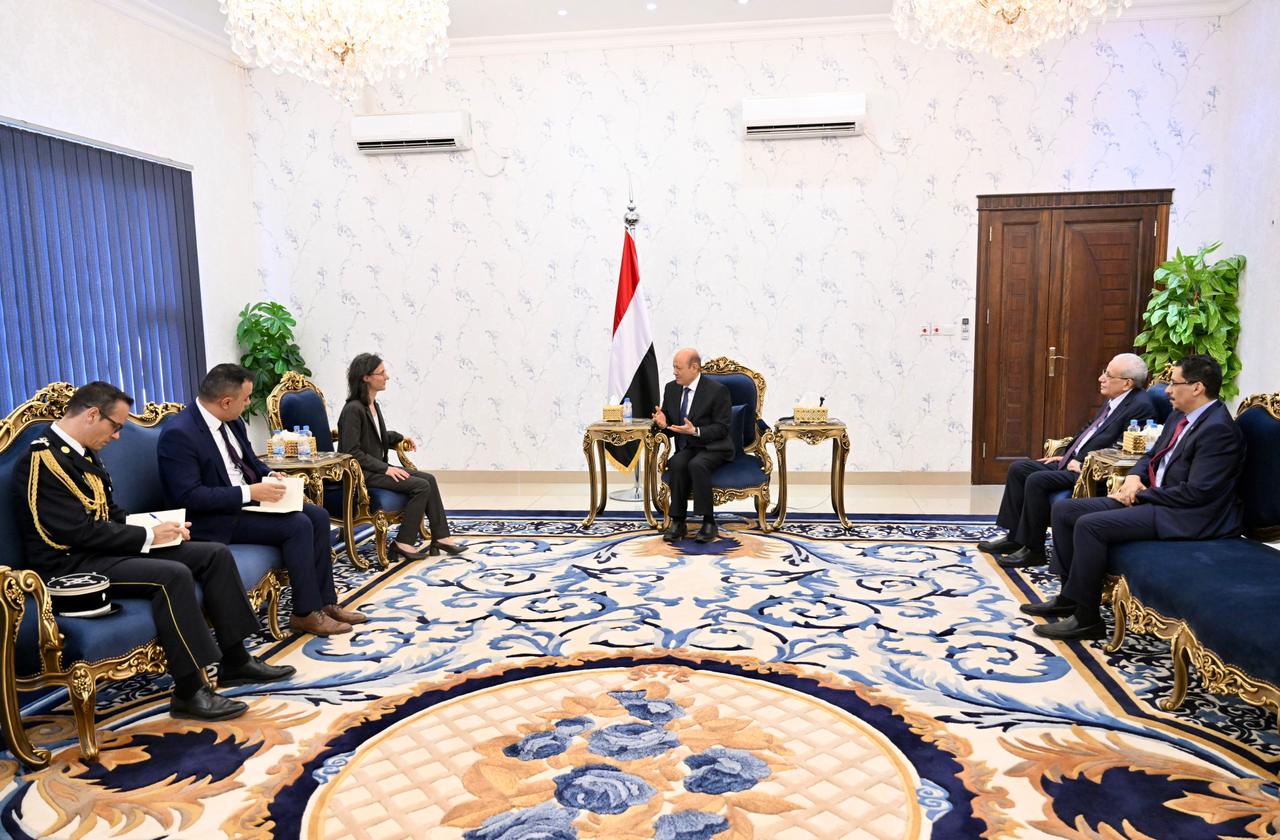 PRESIDENT RECEIVES CREDENTIALS OF THE AMBASSADOR OF THE UNITED KINGDOM ، 01 Nov 2023 