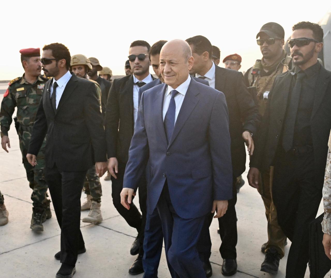 President Al-Alimi returns to interim capital, Aden