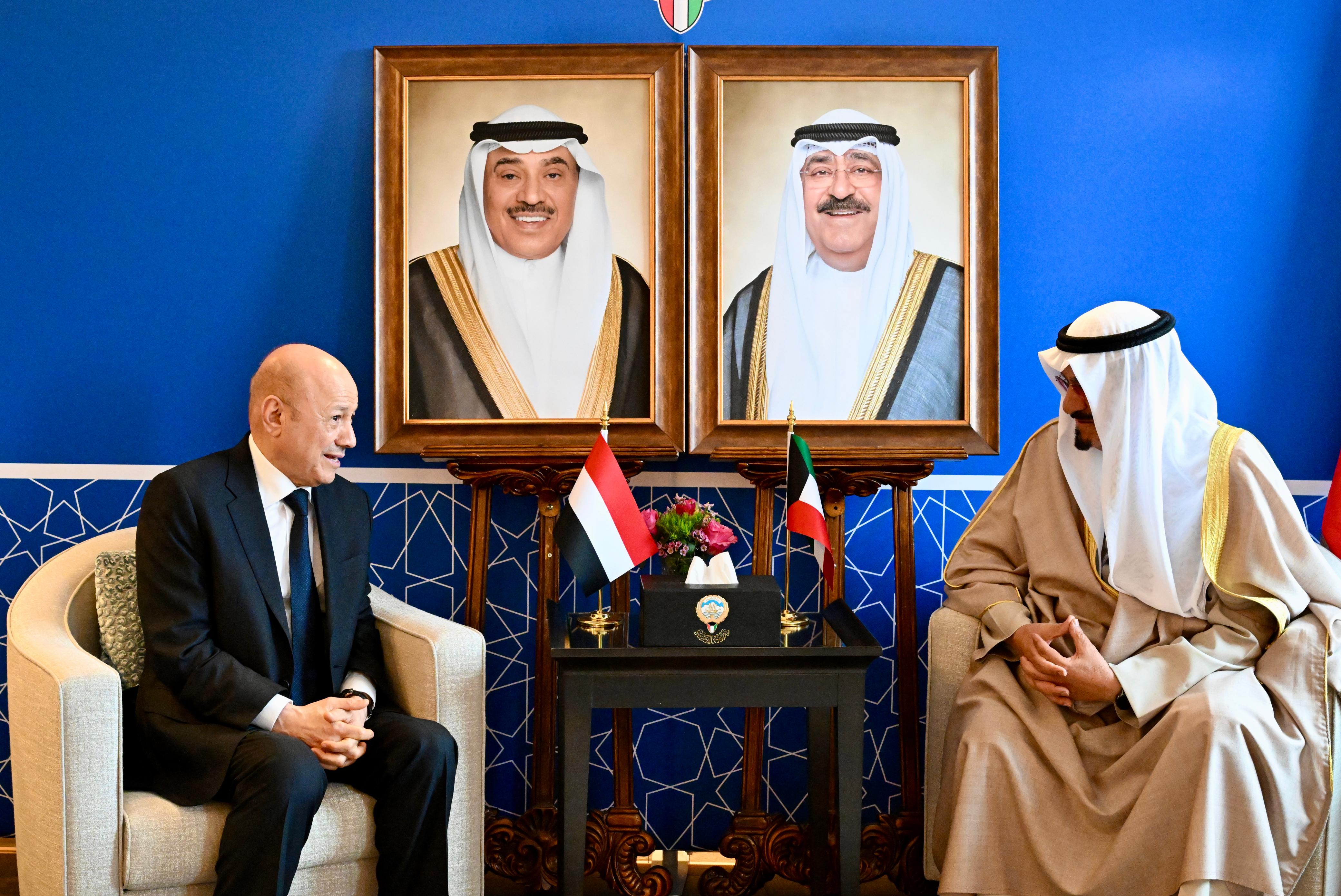 President Al- Alimi and Kuwaiti Prime Minister Discuss Promising Areas of Cooperation