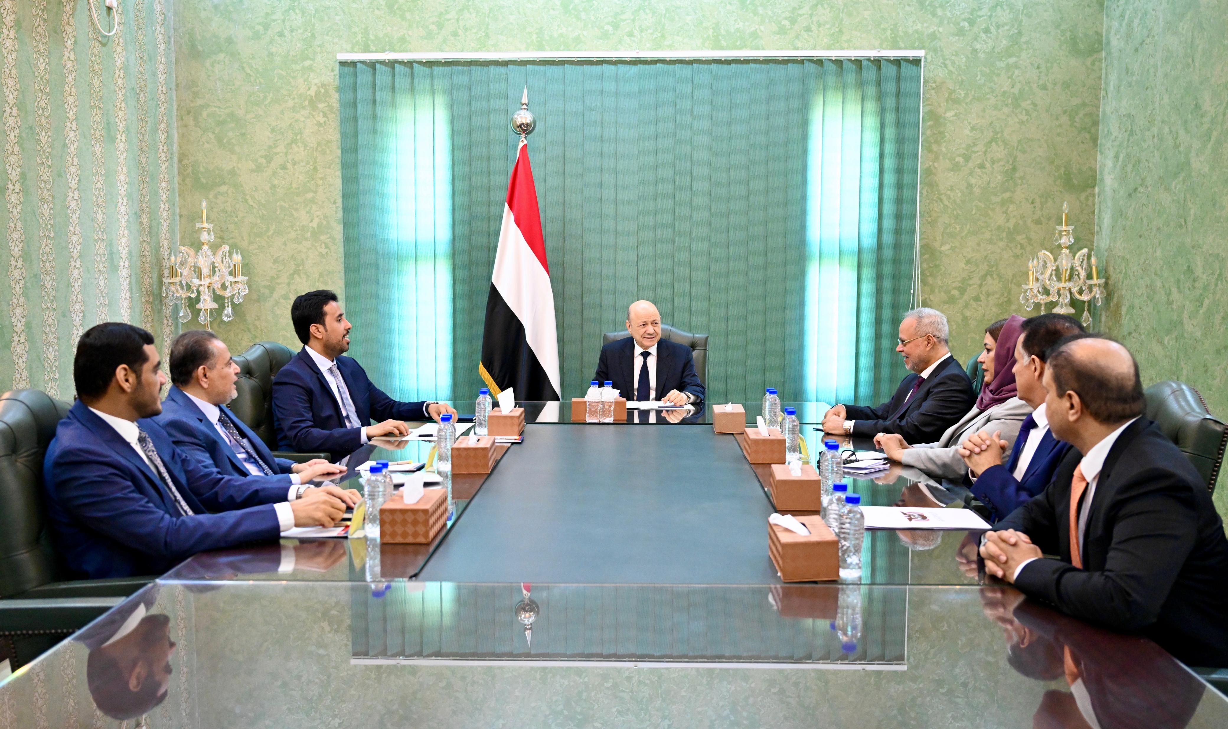 President Al-Alimi Reaffirms Commitment to Reforms and Isolation of Terrorist Militias