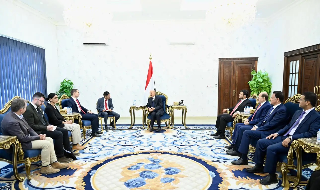 President Al-Alimi Receives British Minister of State for Middle East and North Africa