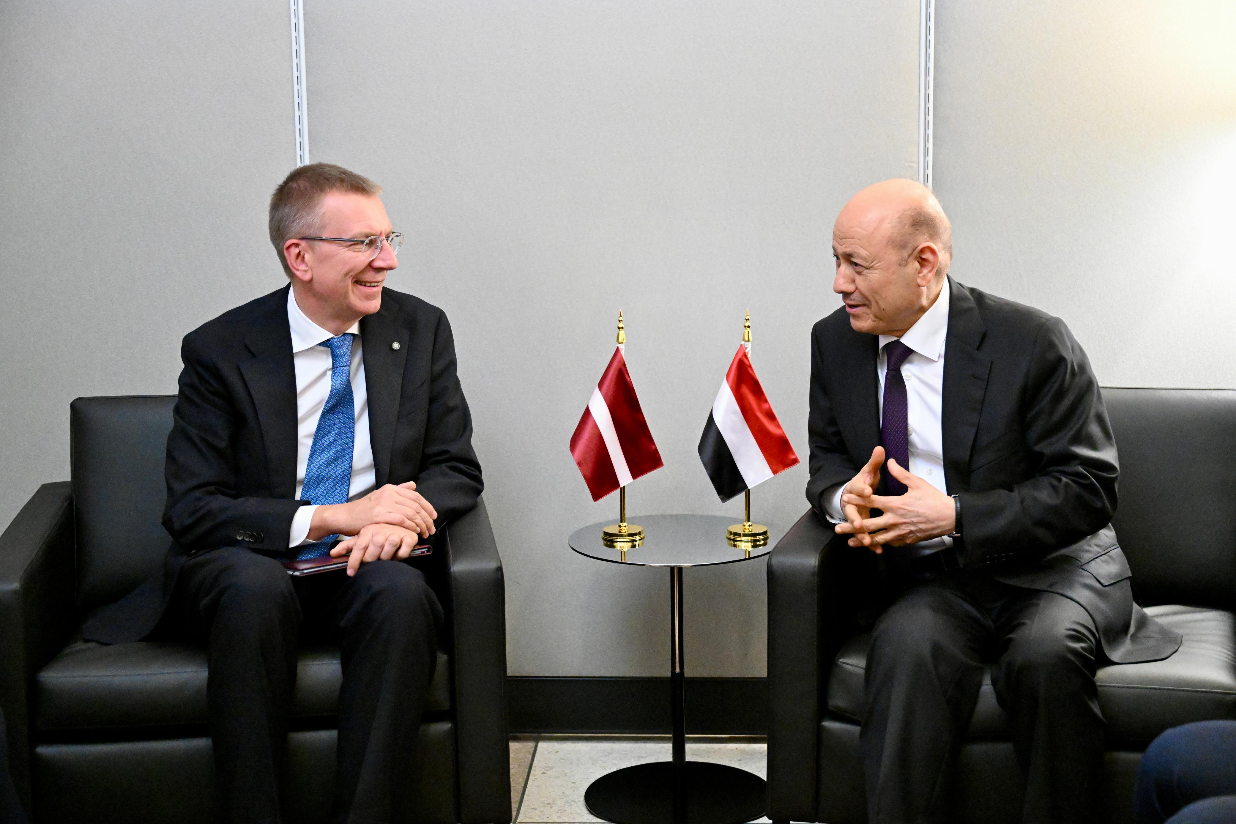 President Al-Alimi Meets Latvian President, Member-Elect of the UN Security Council