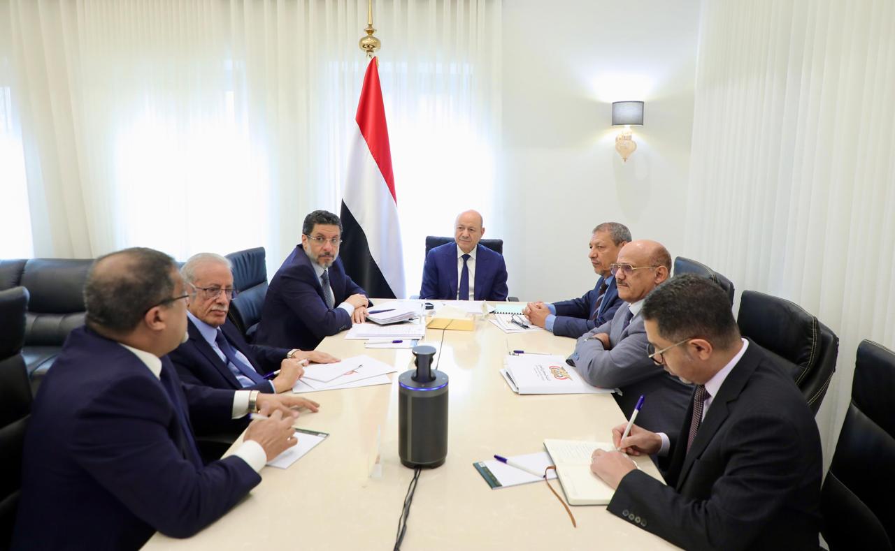 President Al-Alimi Meets with Prime Minister and Chief Justice of the Supreme Judiciary Council