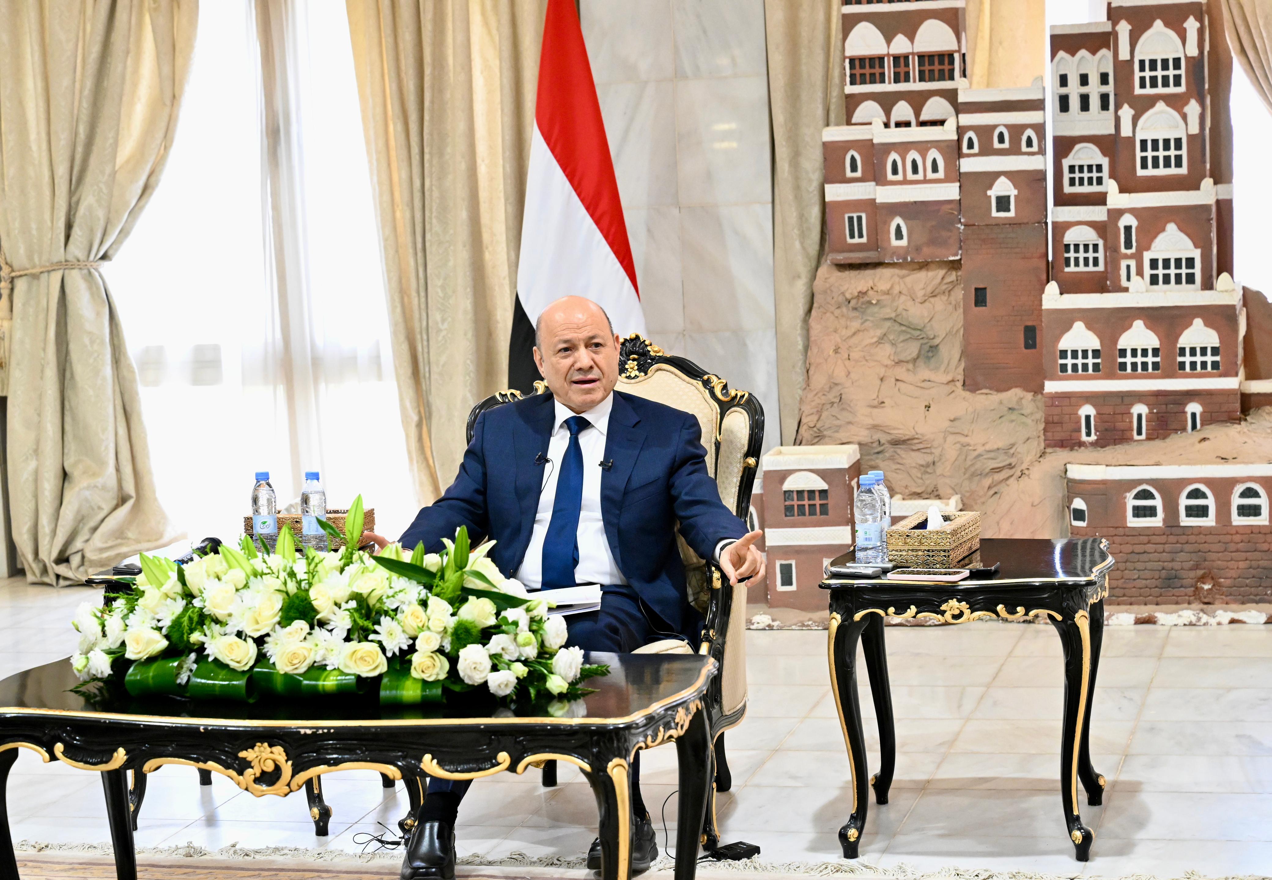 President Al-Alimi confirms: restoring state institutions is the best way to enhance maritime, regional and international security