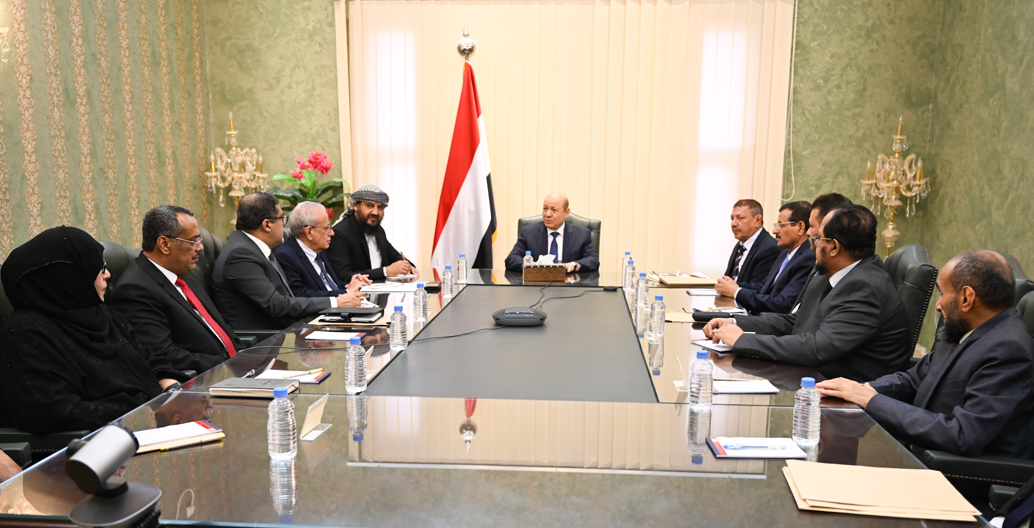 فخامة الرئيس يستقبل رئيس وأعضاء مجلس القضاء الأعلى 2 فبراير 2023