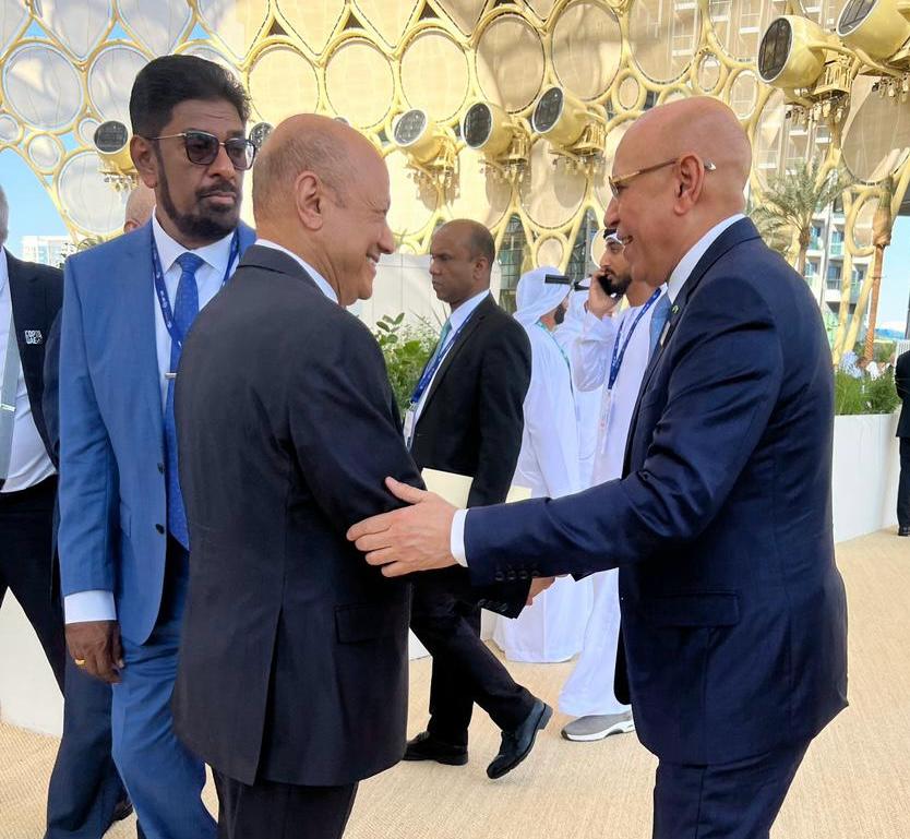 رئيس مجلس القيادة الرئاسي يجري عددا من اللقاءات على هامش قمة المناخ 01 ديسمبر 2023 