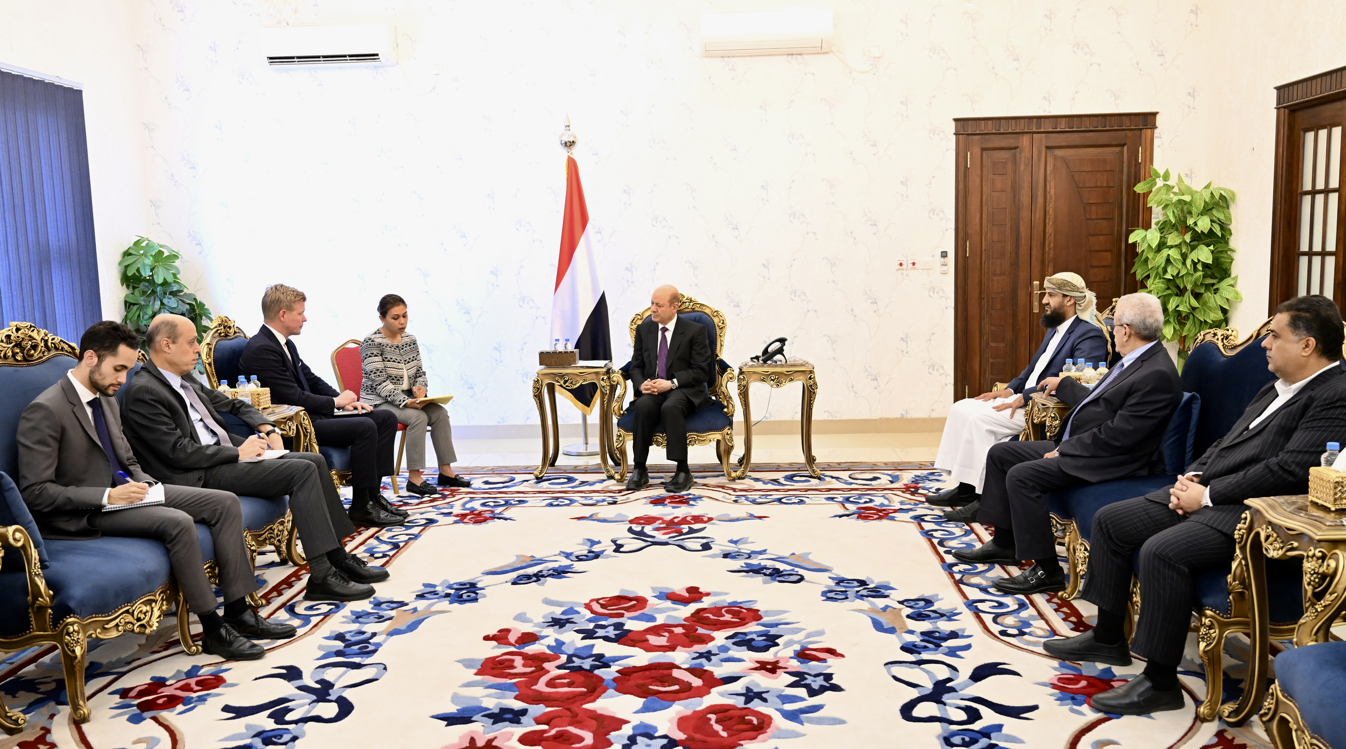 فخامة الرئيس يستقبل المبعوث الأممي 7 فبراير 2023