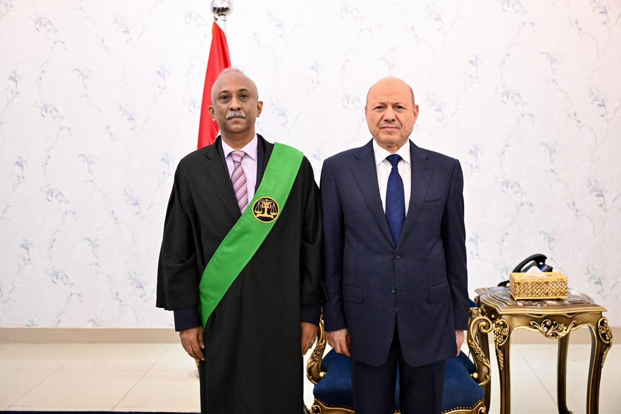 (4)القضاة المعينون بالمحكمة العليا يؤدون اليمين القانونية امام رئيس مجلس القيادة الرئاسي 9 سبتمبر 2023
