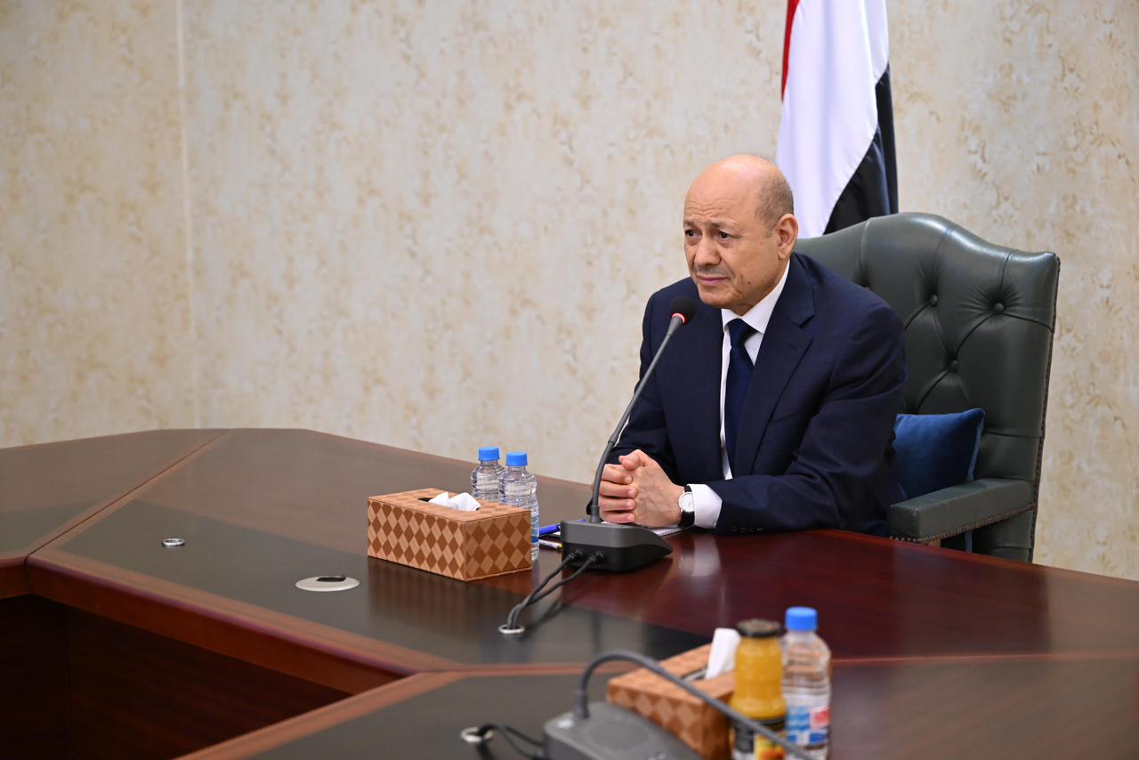 (5)القضاة المعينون بالمحكمة العليا يؤدون اليمين القانونية امام رئيس مجلس القيادة الرئاسي 9 سبتمبر 2023