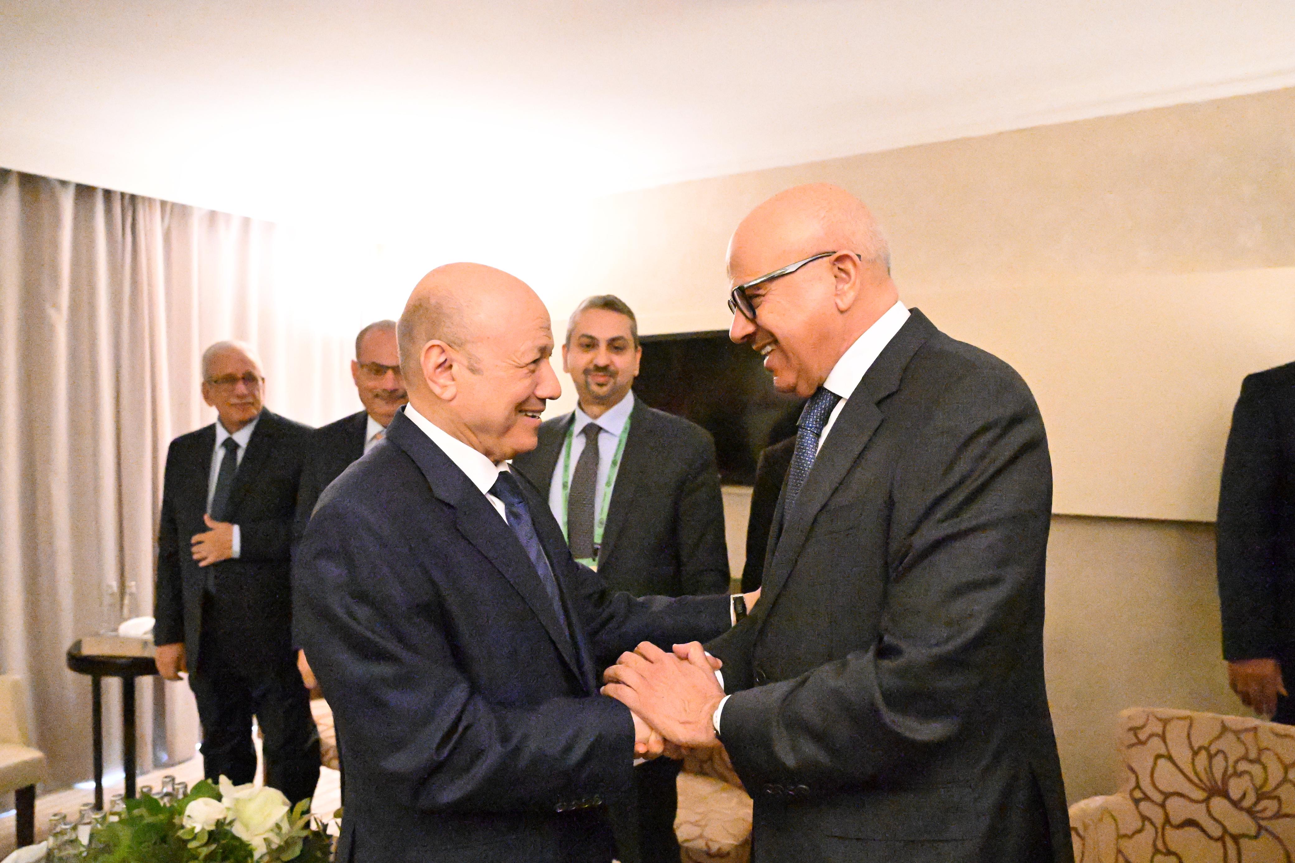فخامة الرئيس يلتقي وزير الخارجية البحريني على هامش قمة ميونخ للأمن الدولي 16 فبراير 2024