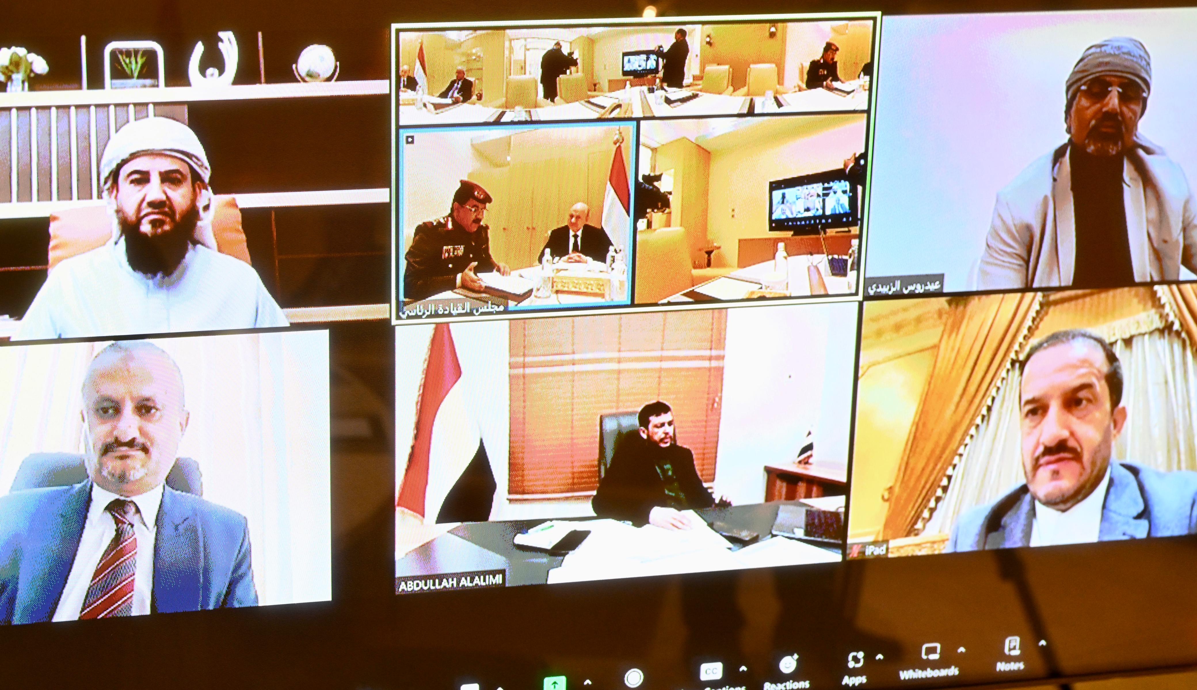 مجلس القيادة الرئاسي يناقش التطورات المحلية والاستحقاقات التنفيذية المقبلة 06 فبراير 2024 