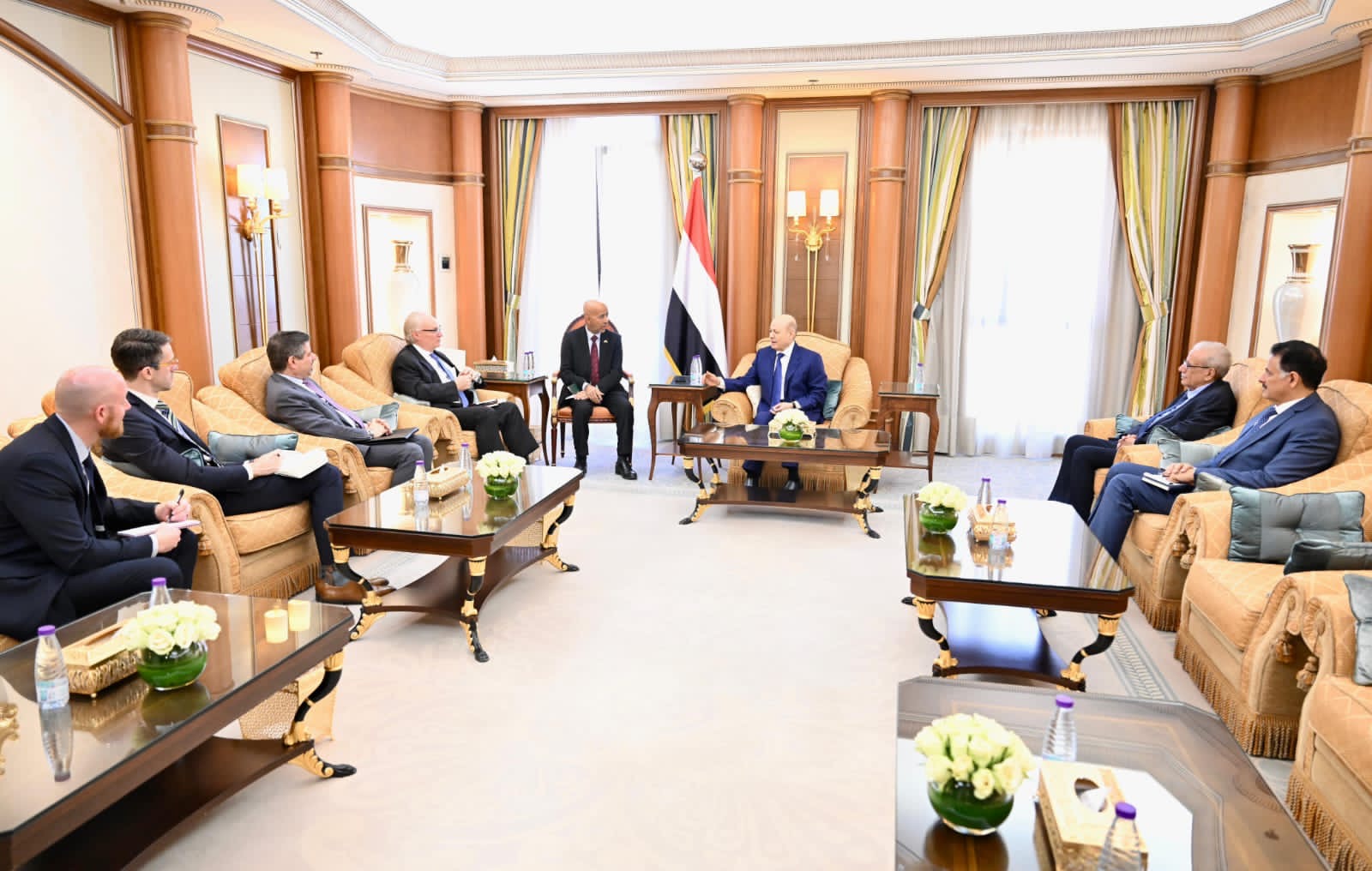 رئيس مجلس القيادة يستقبل مبعوث الولايات المتحدة الأميركية  07 فبراير 2024