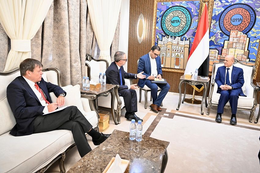 رئيس مجلس القيادة الرئاسي يستقبل رئيس بعثة الاتحاد الأوروبي وسفير جمهورية ألمانيا الاتحادية