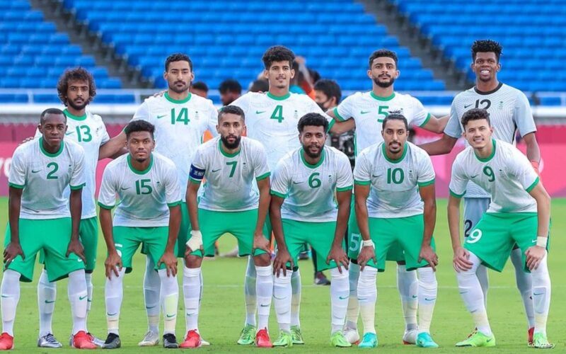 فخامة رئيس مجلس القيادة يهنئ المنتخب السعودي الشقيق بفوزه الأول في مباريات كأس العالم قطر2022