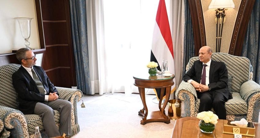 رئيس مجلس القيادة الرئاسي يستقبل رئيس بعثة الاتحاد الأوروبي
