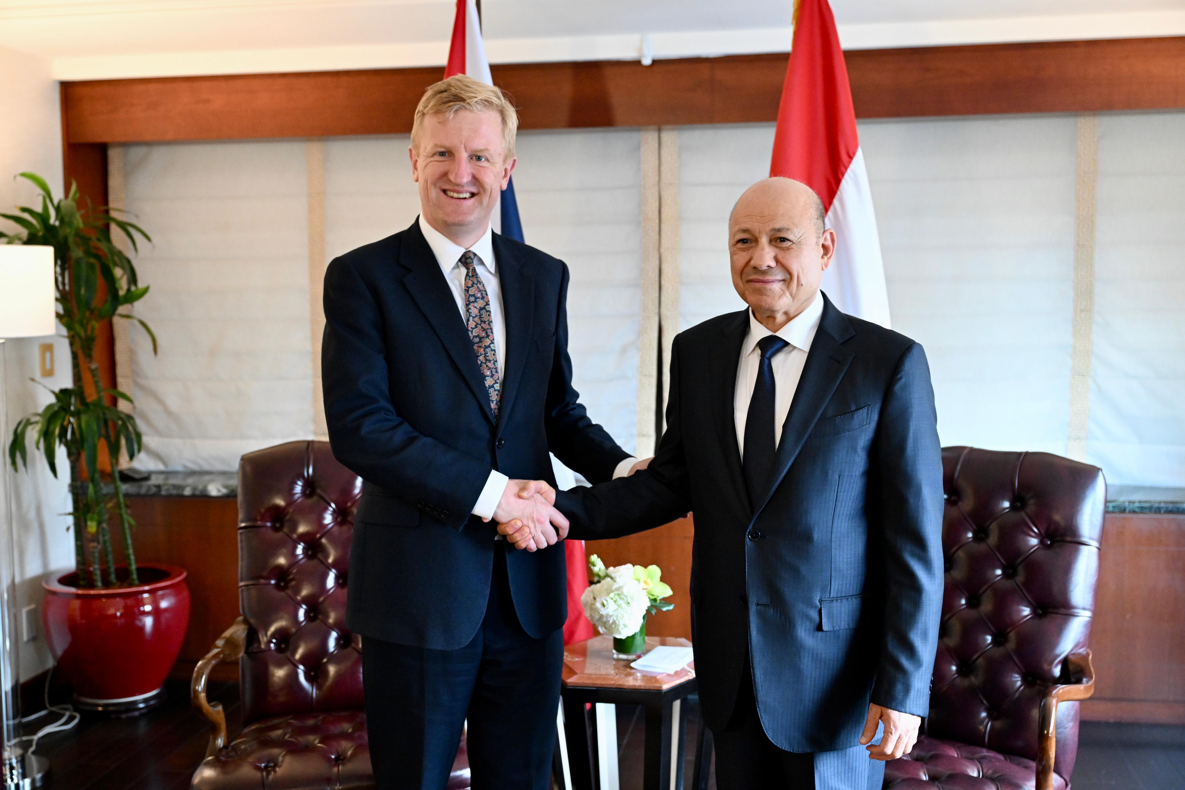 رئيس مجلس القيادة الرئاسي يستقبل نائب رئيس الوزراء البريطاني ، 22 سبتمبر 2023
