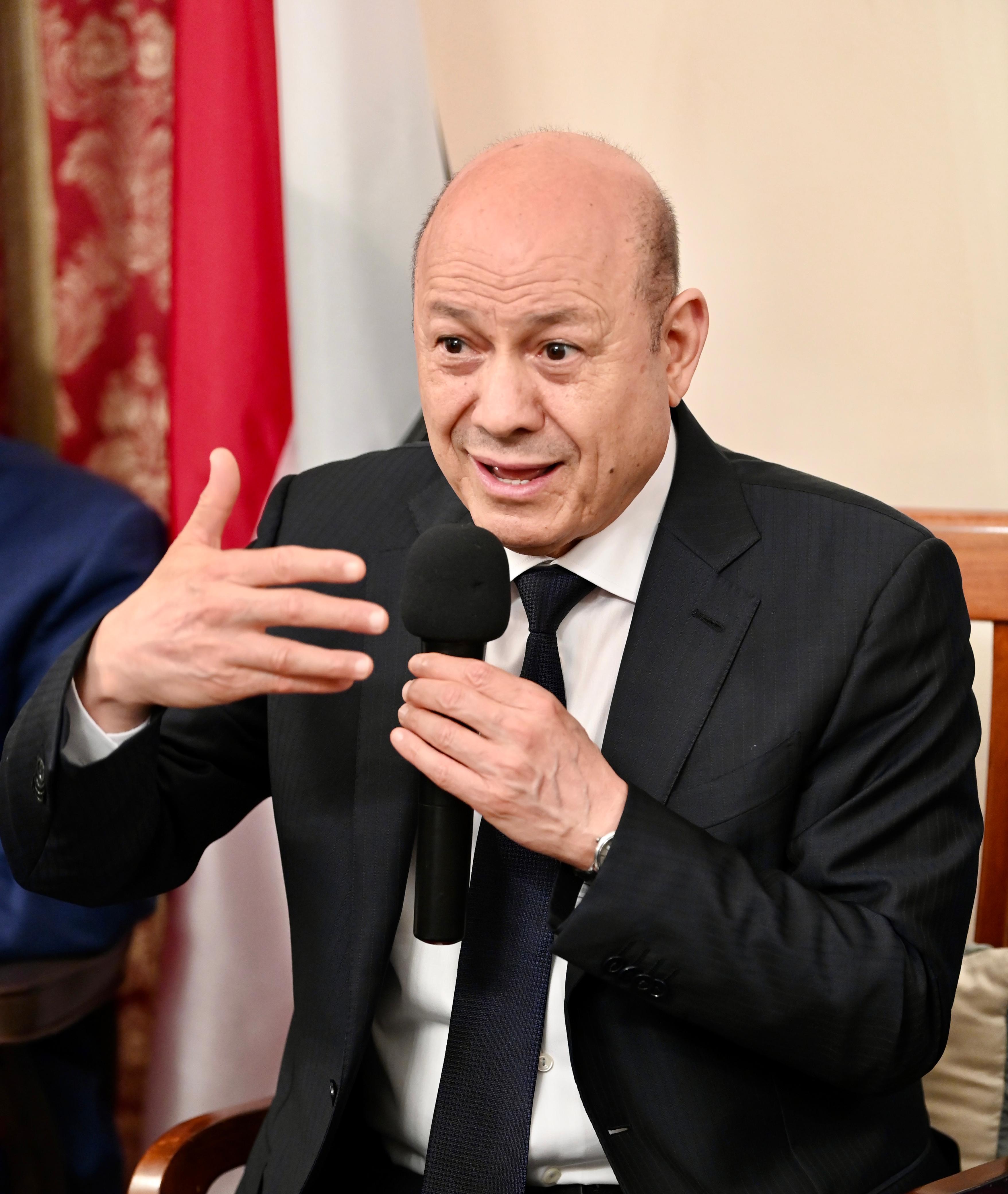 رئيس مجلس القيادة يلتقي أبناء الجالية اليمنية في الولايات المتحدة الأمريكية 23 سبتمبر 2023