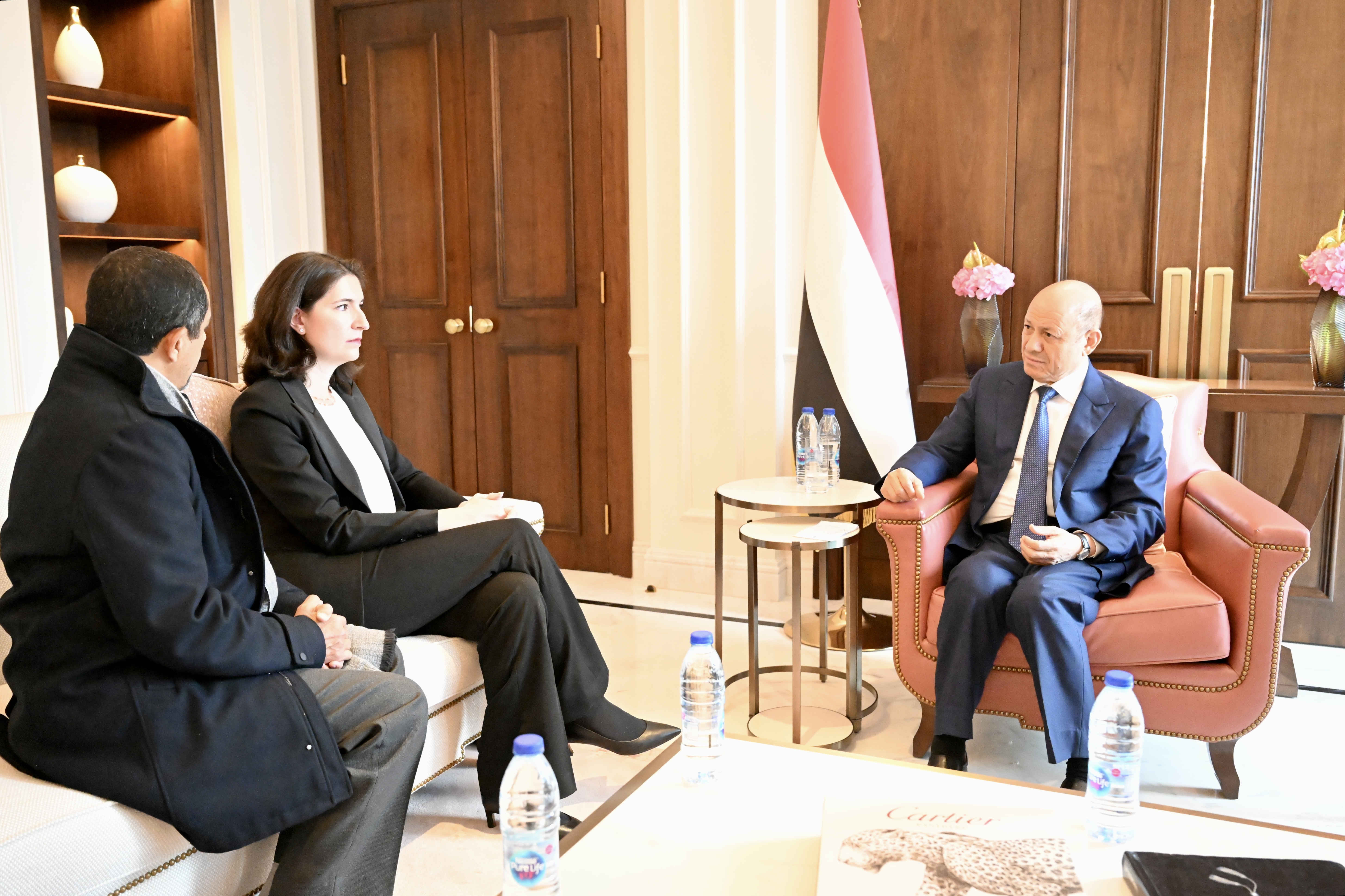 لقاء رئيس مجلس القيادة مع مديرة البنك الدولي تانيا ماير 29 نوفمبر 2022